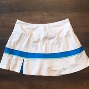 Nike Peakaboo blue pleat tennis skirt
